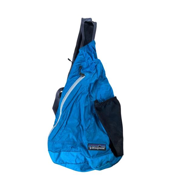 Patagonia Other - Patagonia Blue Lightweight Travel Sling Cross Body Bag